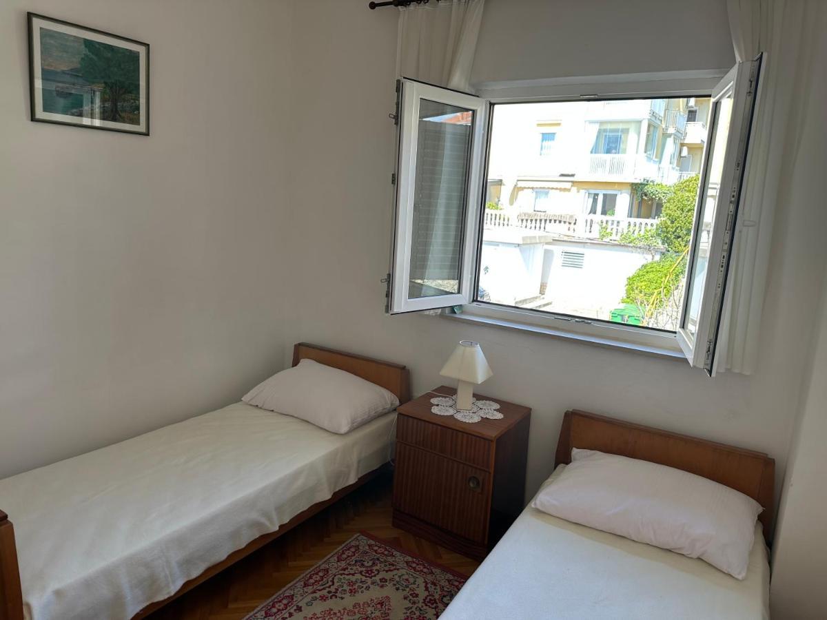 Spacious 2-Room Apartment With Beautiful Sea View Crikvenica Exterior photo